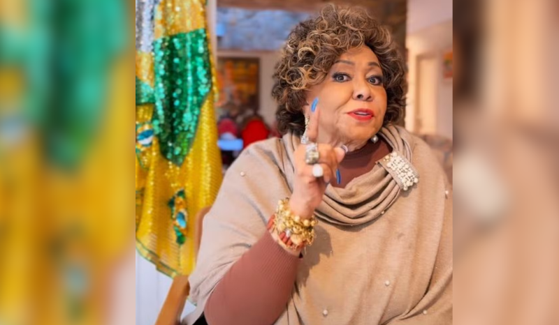 Alcione rebate críticas após performance do Hino Nacional com Belo: “Falha técnica'”