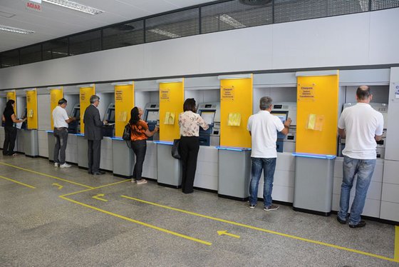 Bancos terão horário reduzido em dias de jogos do Brasil na Copa do Mundo