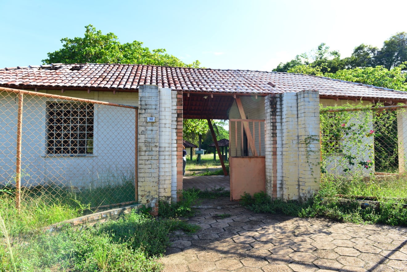 Moradores denunciam abandono do antigo Clube dos Servidores