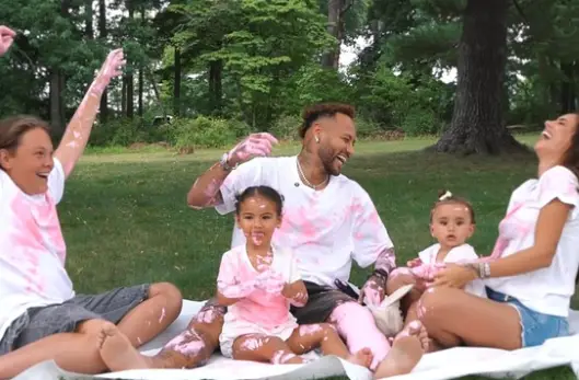 Família vai crescer: Neymar anuncia que será pai pela 5ª vez