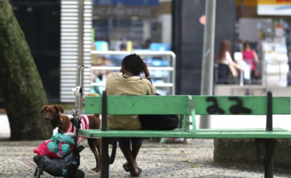 Brasil registrou 150 mil agressões contra população de rua em 10 anos