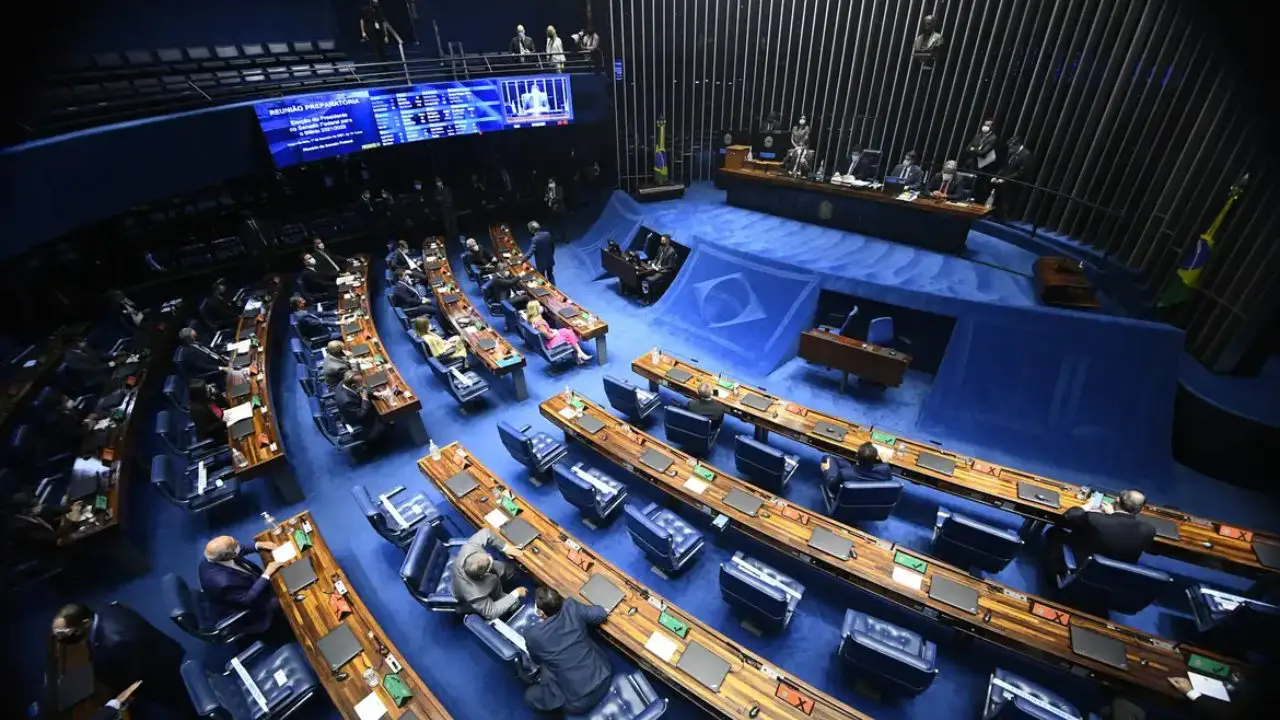 Comissão do Senado debate projeto para anular regras de aborto legal em menores