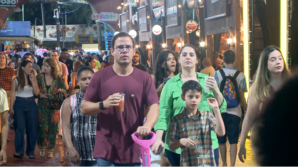 Pais devem redobrar a atenção com crianças durante festas juninas