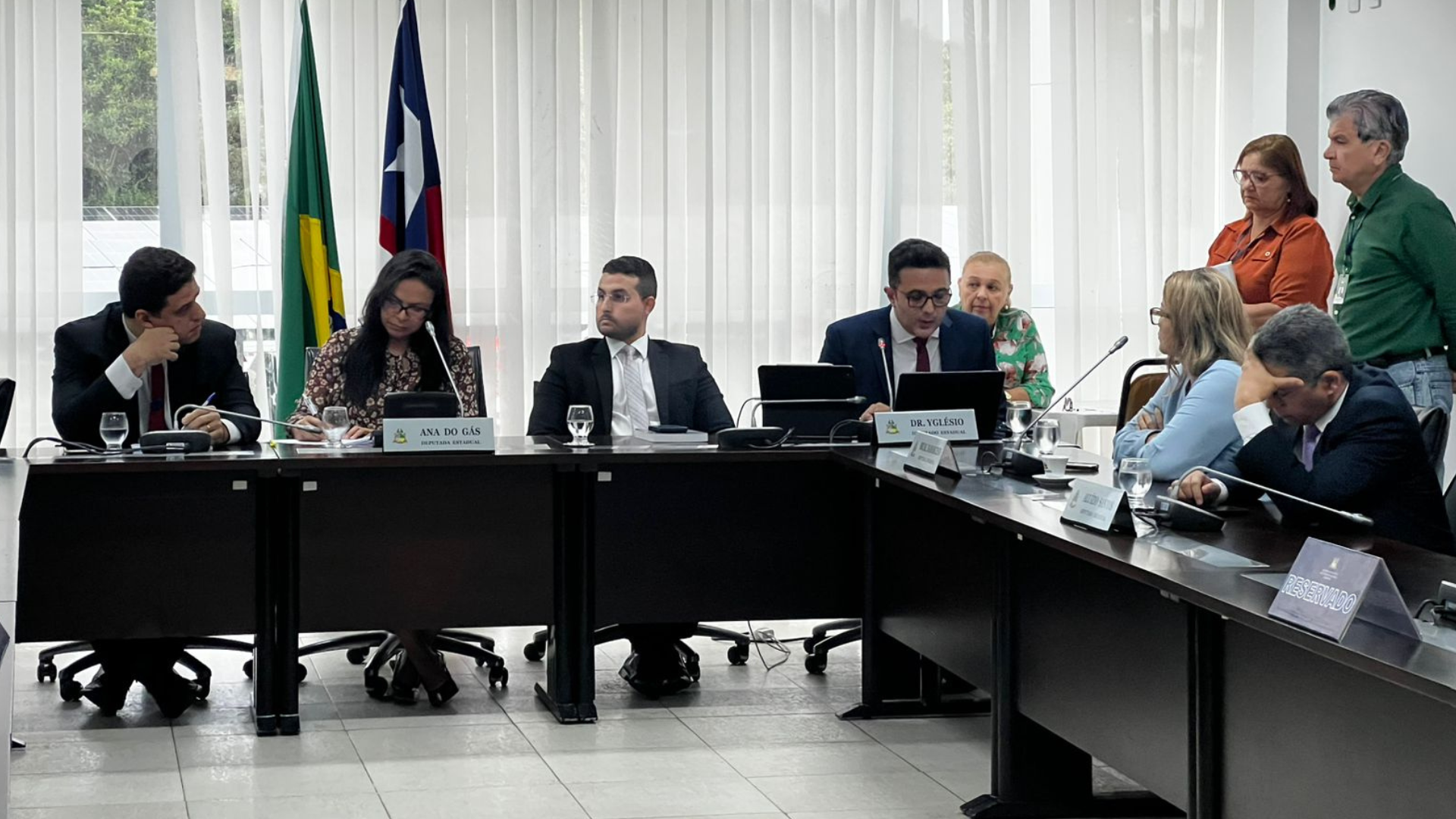 Pedido de vista adia votação em CPI que investiga Felipe Camarão