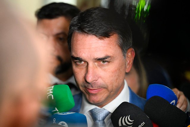 Flávio Bolsonaro confirma agendas políticas em Altamira e Belém na próxima semana