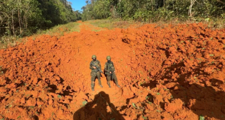 Operação destrói pistas em Terra Yanomami