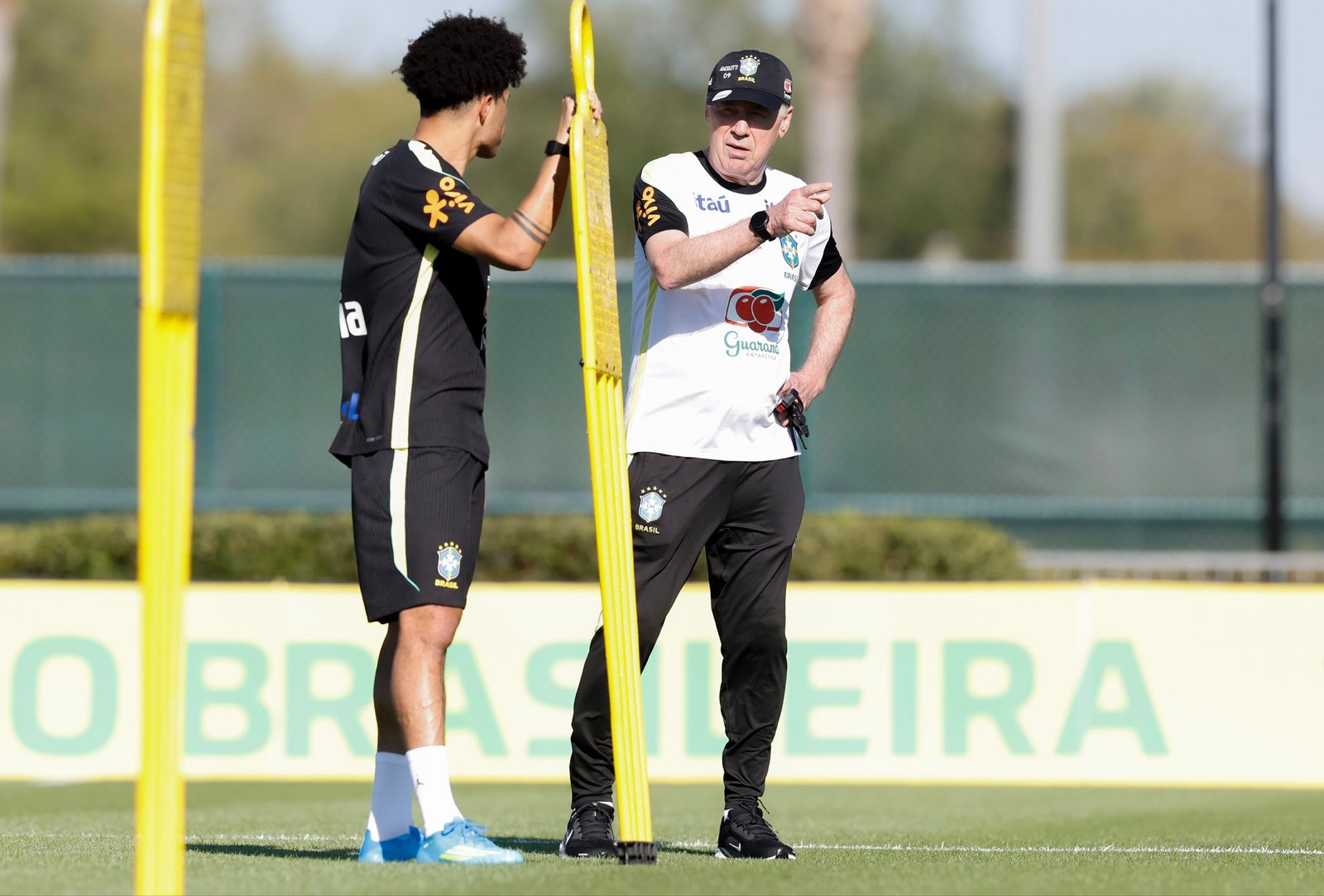 Sem Neymar, Seleção Brasileira faz o último amistoso antes da estreia na Copa