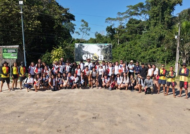 Alunos do Ifac realizam mutirão de limpeza no Rio Croa em Cruzeiro do Sul