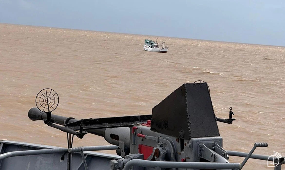 Marinha apreende embarcação com nove toneladas de pescado irregular no Amapá – Diário do Amapá