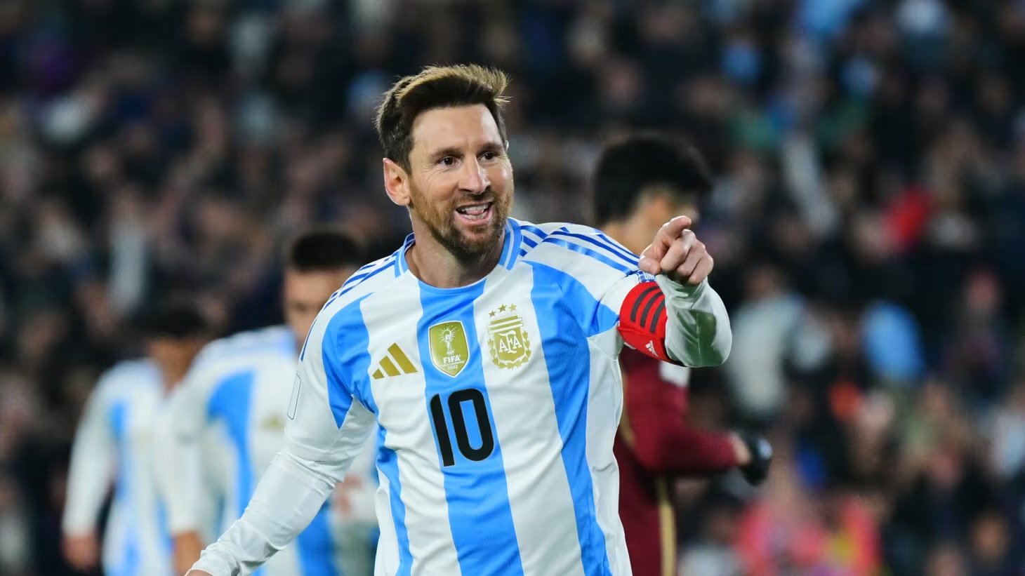 Argentina inicia treinos com Messi poupado e departamento médico cheio