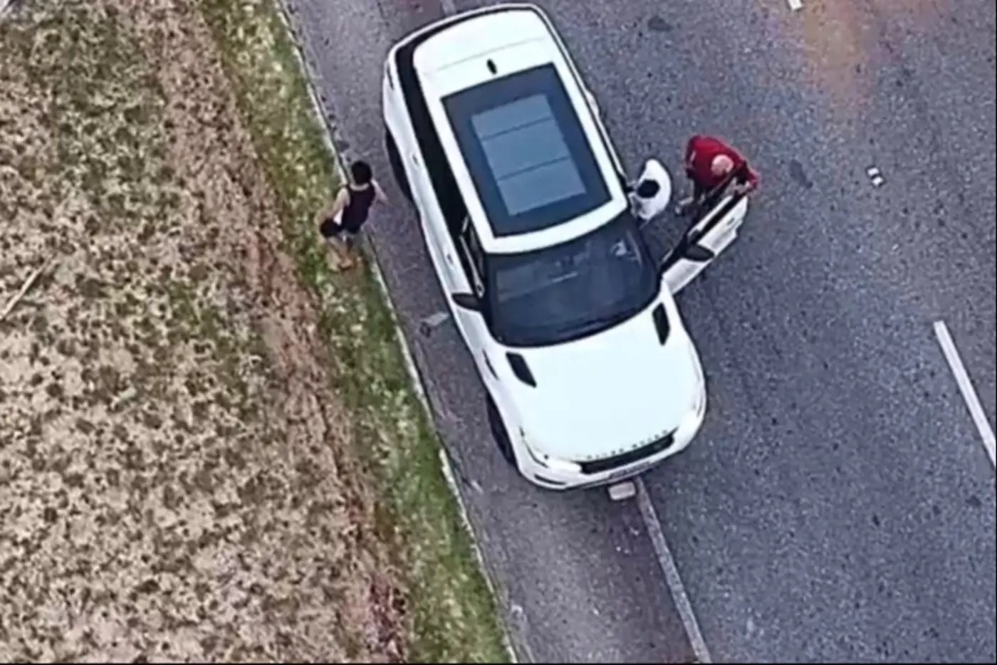 Troca de motorista para fugir do bafômetro é registrada por drone em Salinópolis