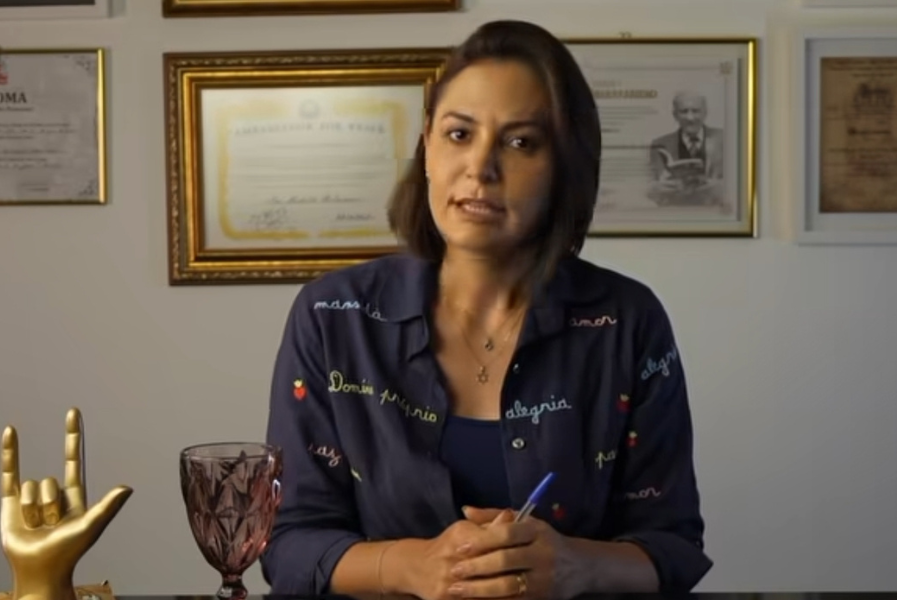 “Me tratam como se eu fosse idiota”: Michelle Bolsonaro relata briga com Flávio e expõe crise interna no PL