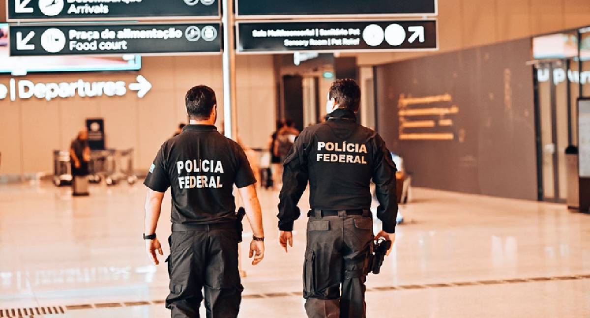 PF prende dois suspeitos com cocaína em aeroporto de RO
