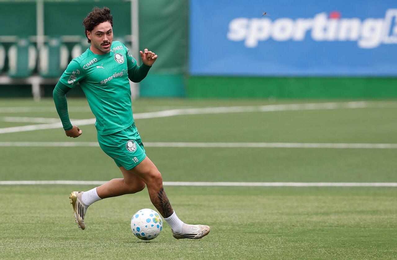 Com sete jogadores atuando no Brasil, Paraguai divulga lista para a Copa do Mundo