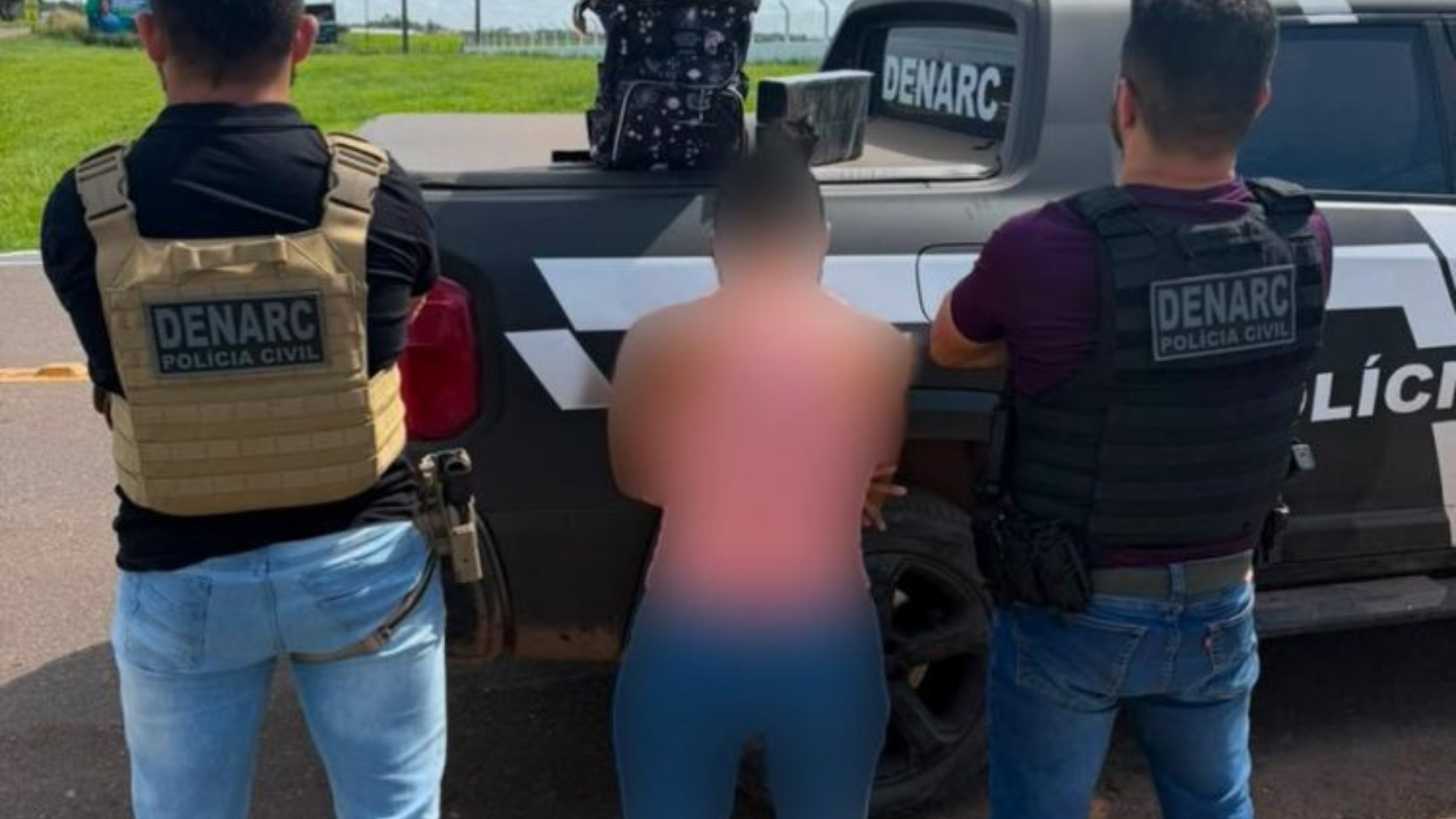Adolescente é apreendida com 3 quilos de maconha dentro de van, em Imperatriz