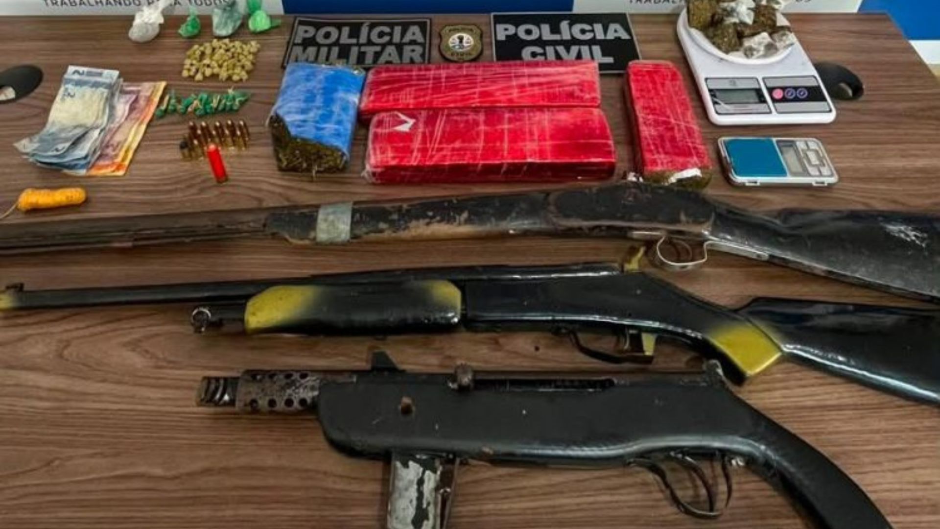 Ex-integrante do Exército é preso com membro de facção em Cajapió