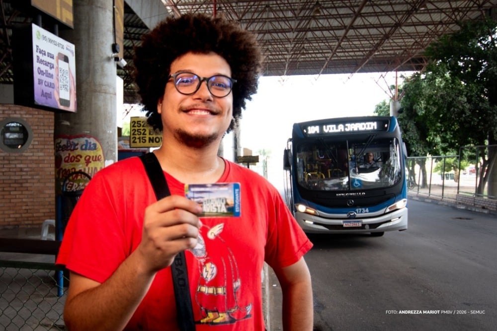 Estudantes já podem renovar o Passe Livre Estudantil pelo celular