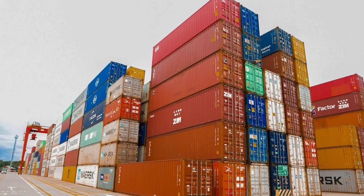 Senado busca negociar com os EUA para barrar taxa de 25% sobre o Brasil