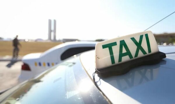 Motoristas de apps e taxistas já podem pedir financiamento