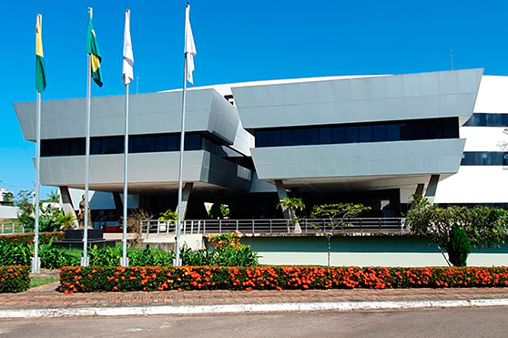 Presidente do TJAC assina edital que estica prazo para convocar aprovados