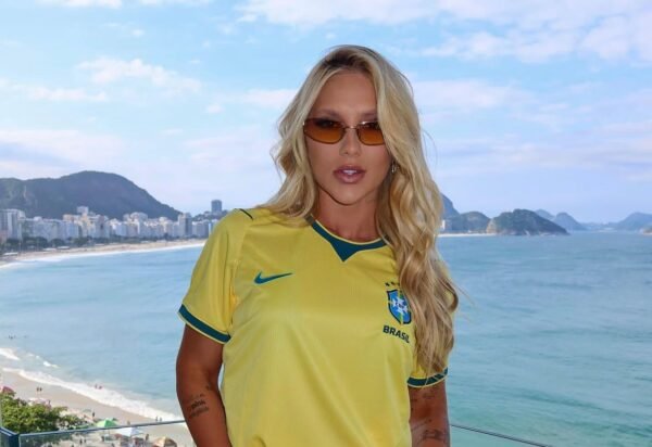 “Me senti acuada”, diz Virginia após ser alvo de xingamentos em amistoso no Maracanã