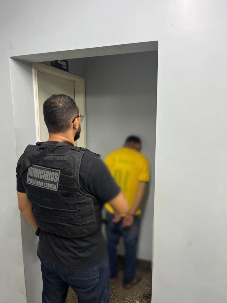 Polícia Civil prende em Manaus suspeito de envolvimento em homicídio em Boa Vista
