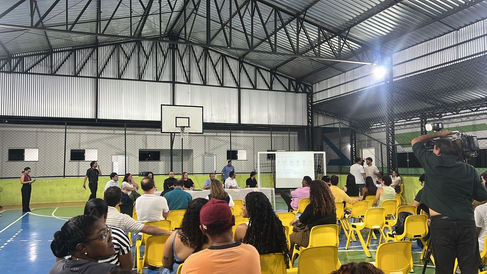 Audiência sobre zoneamento de São Luís é marcada por protestos e confusão