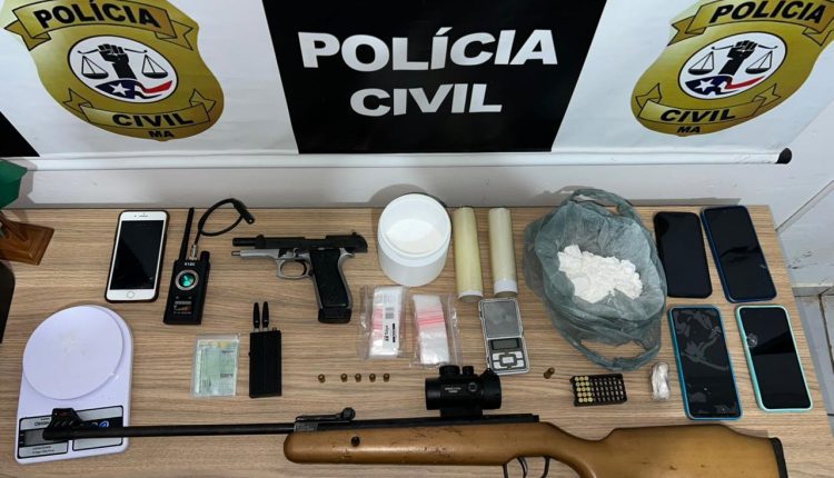 Operação da Polícia Civil prende três pessoas e apreende armas e drogas no interior do Maranhão