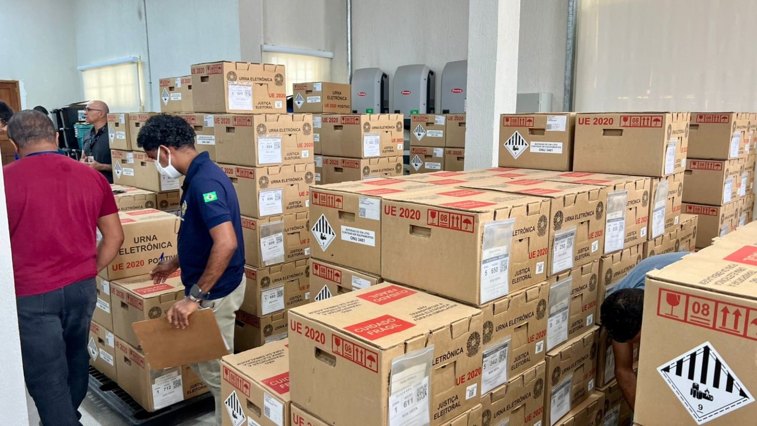 Distribuição das urnas marca etapa final de preparação para a Eleição Suplementar de Roraima