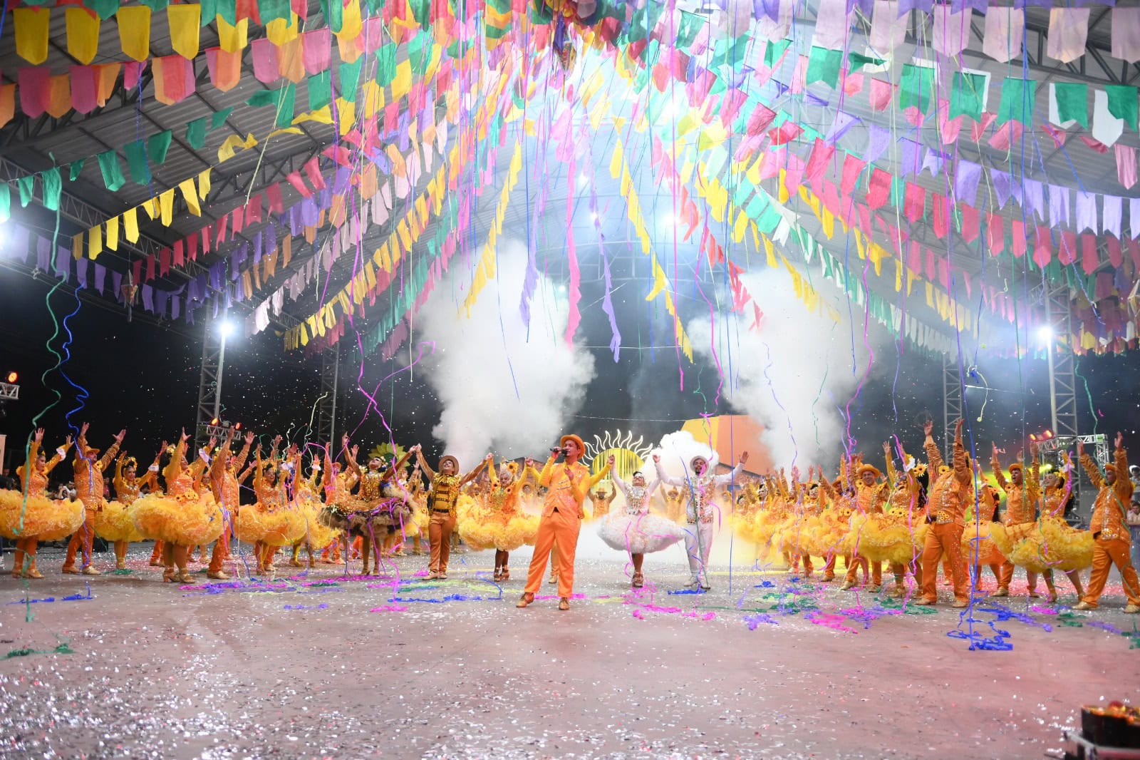 Última noite do Circuito Junino de Rio Branco tem apresentações finais e apuração das campeãs neste domingo