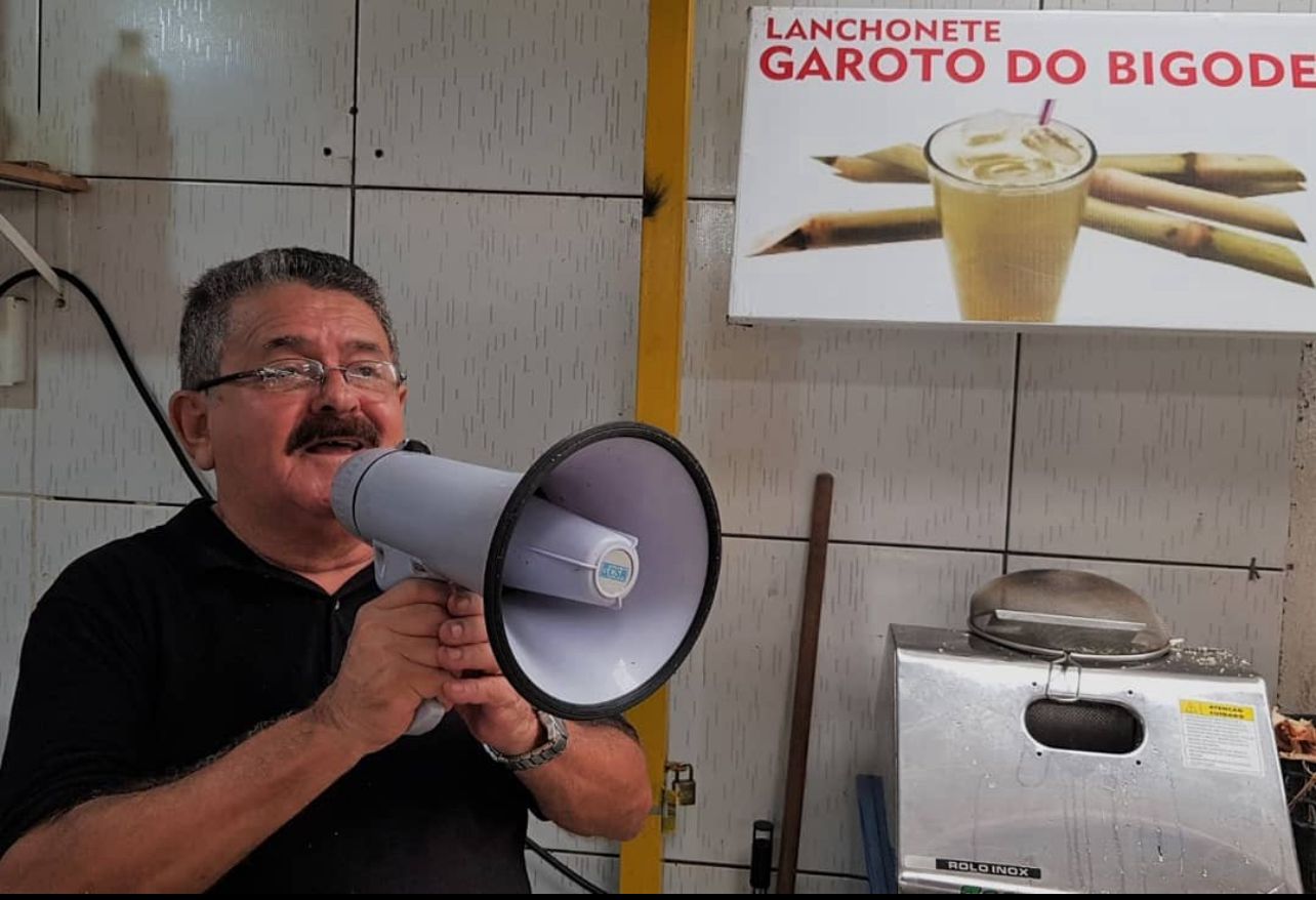  Morre aos 75 anos o radialista Robson Neri, o “Garoto do Bigode”