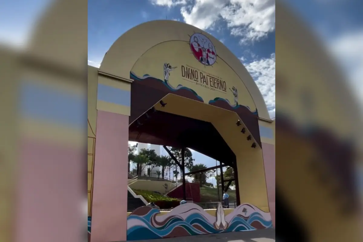 Altar da Romaria do Divino Pai Eterno entra na fase final de montagem em Trindade