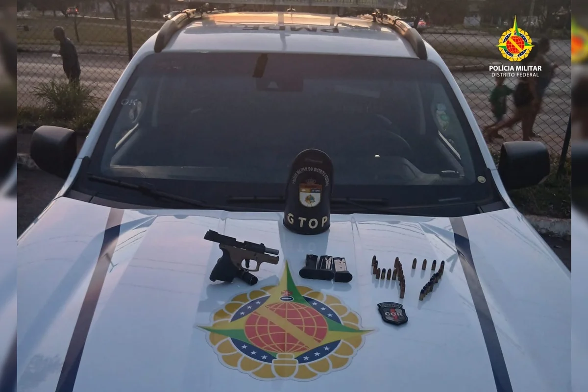 Motorista de aplicativo é preso após ameaçar passageira com pistola