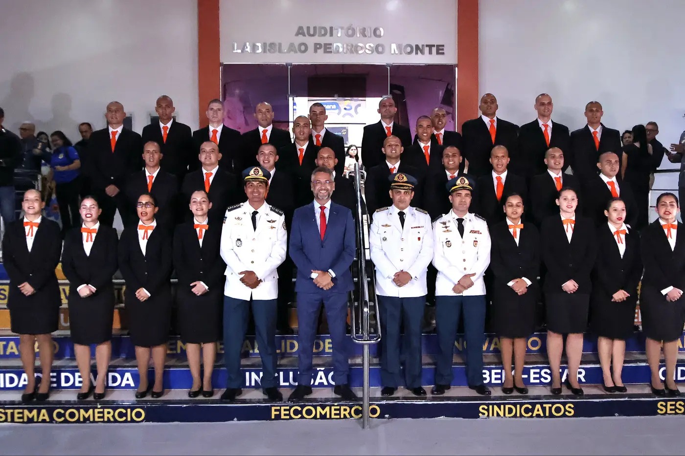 Governador abre curso histórico e garante formação inédita de oficiais do Corpo de Bombeiros no Amapá – Diário do Amapá