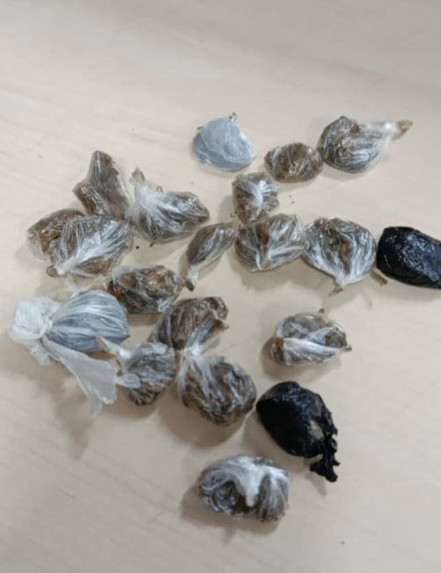 Homem é preso suspeito de vender drogas na Praça Mané Garrincha