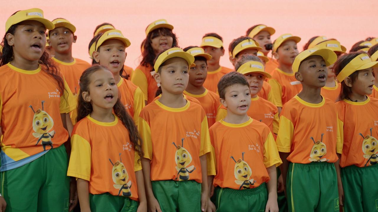 Sicredi destaca impacto da educação e cooperação na vida de jovens