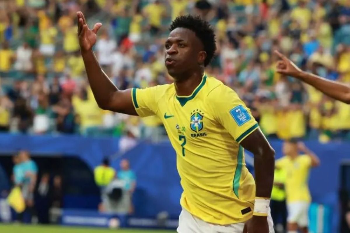 Brasil castiga Escócia e vai ao mata-mata com o primeiro lugar de sua chave…