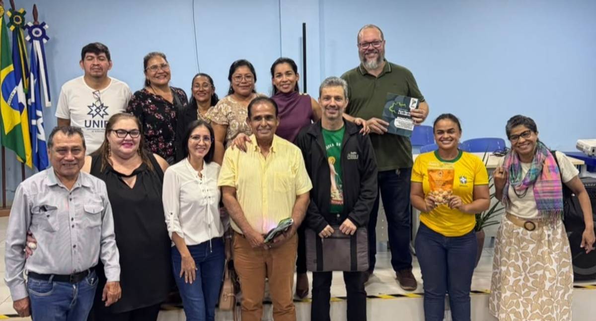 Dra. Taíssa visita campus da UNIR e debate demandas de estudantes bolivianos em Guajará-Mirim
