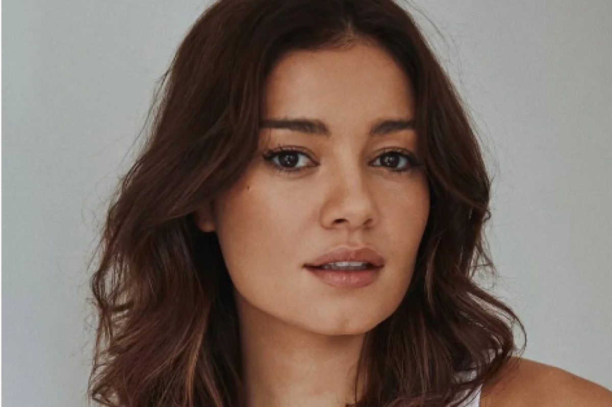 Internet especula gravidez de Sophie Charlotte após aparição…