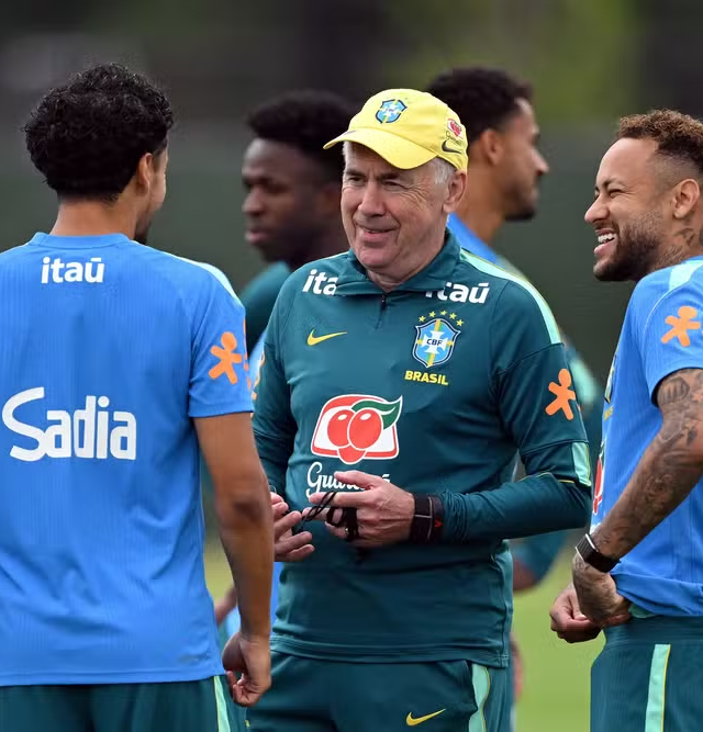 Brasil treina com Neymar e monitora Alisson antes de duelo decisivo contra a Escócia
