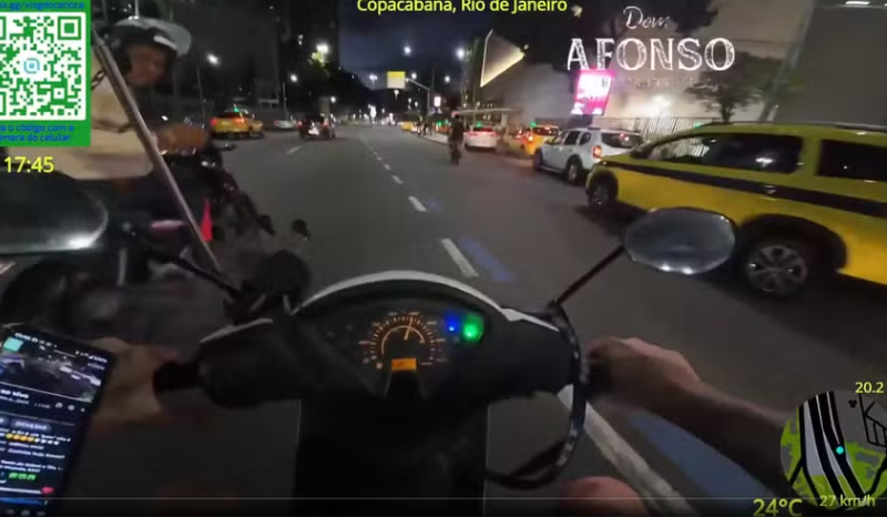 influenciadora tem celular roubado durante live no Rio de Janeiro