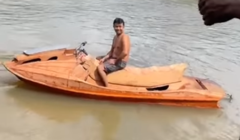 jet ski de madeira feito por morador viraliza nas redes sociais