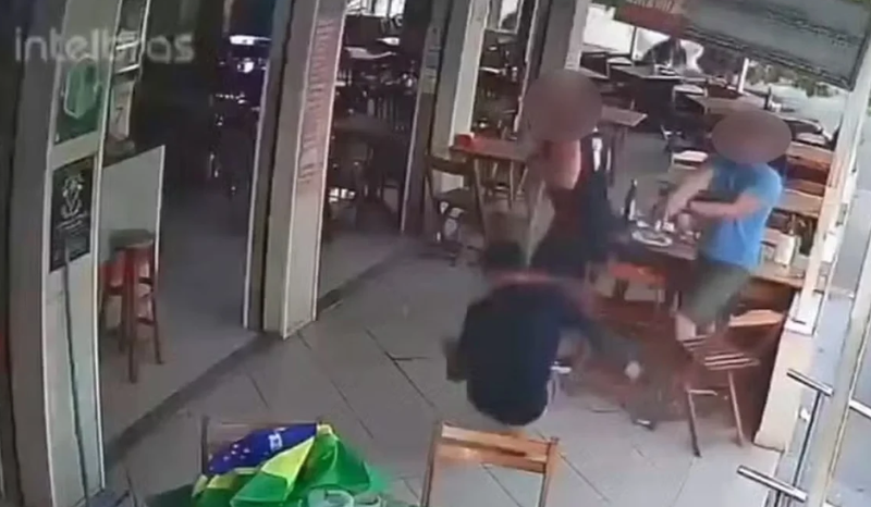 ladrão tenta assaltar policiais à paisana em restaurante e é morto