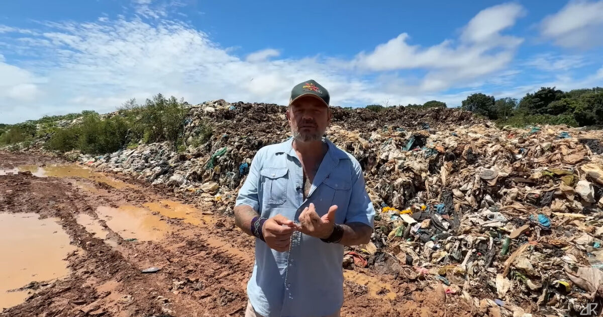 Richard Rasmussen expõe lixão a céu aberto no Amazonas em documentário