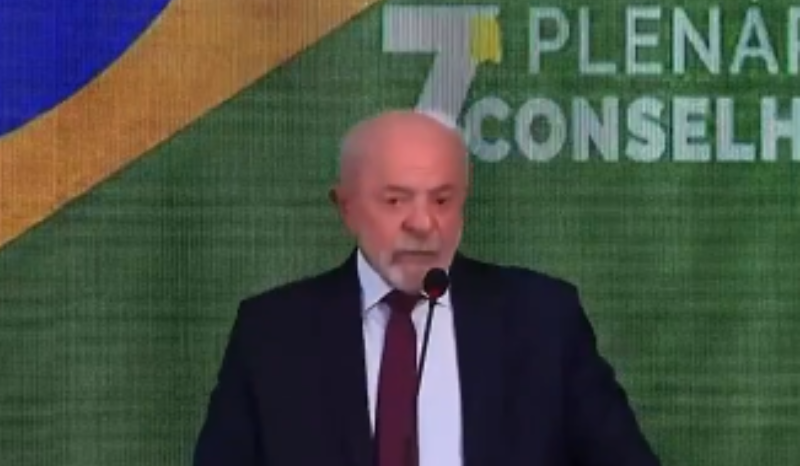 Ao lançar programa, Lula diz que pobre compra celular roubado e rico não; VEJA