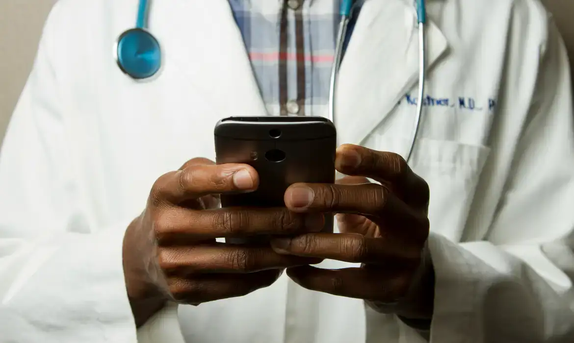 Enamed será requisito para exercício da medicina no Brasil
