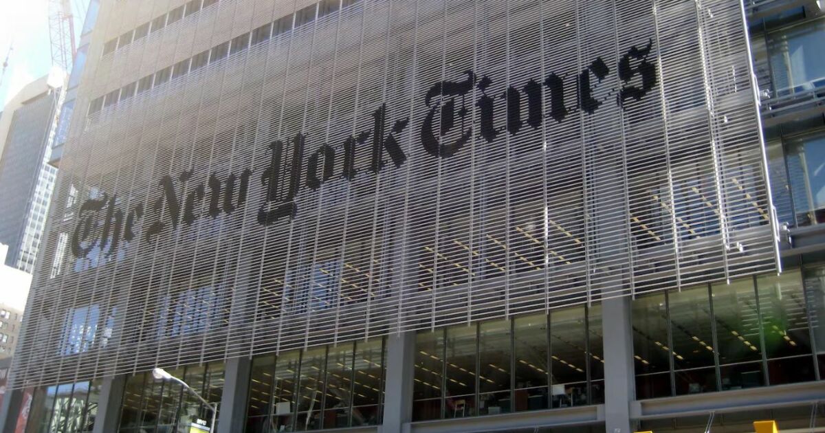 China expulsa jornalista do New York Times e EUA revidam; entenda