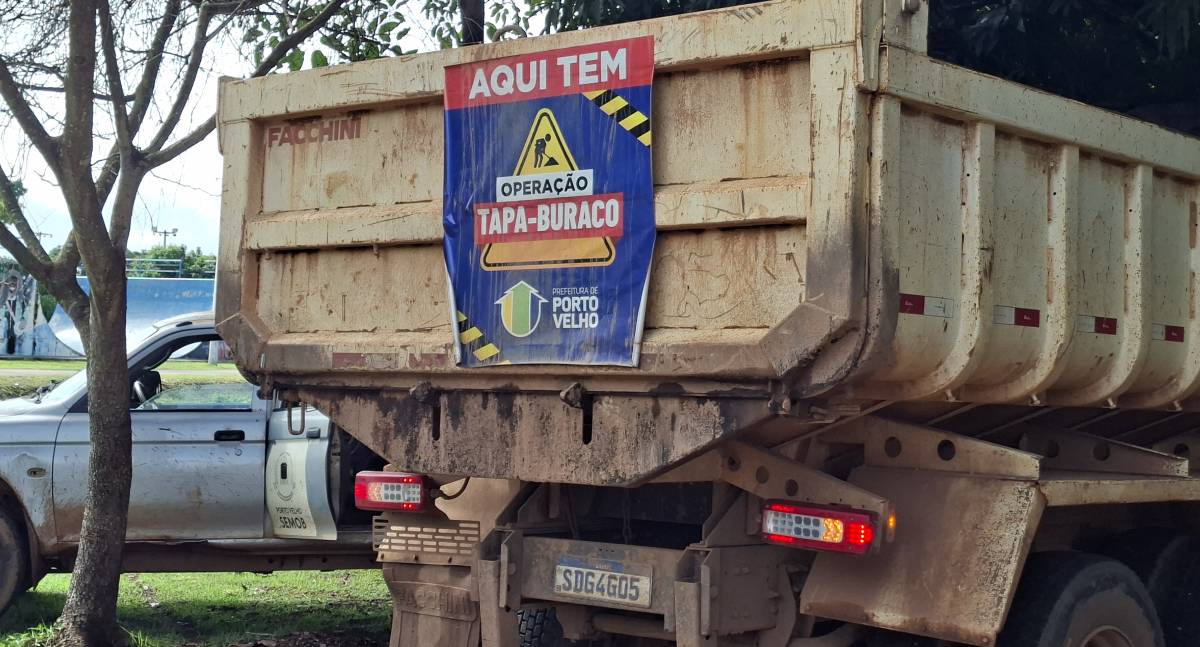 Operação tapa-buraco em Porto Velho recupera asfalto em quatro vias