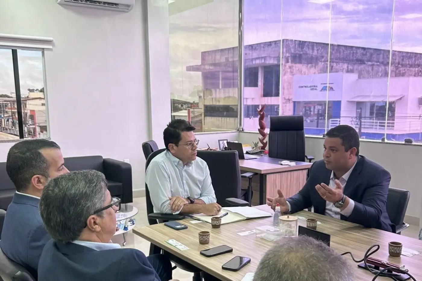Governo do Estado atrai empresas estratégicas para fortalecer cadeia de petróleo e gás no Amapá – Diário do Amapá
