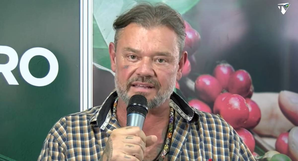 Publicado decreto que concede Honra ao Mérito ao biólogo Richard Rasmussen em RO